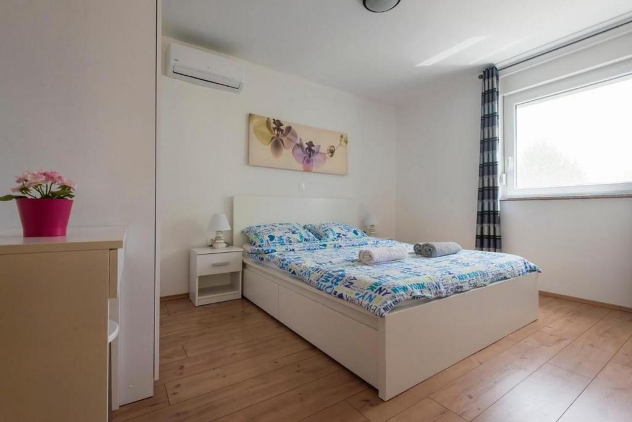 Apartments Villa Ema Zadar Exterior foto